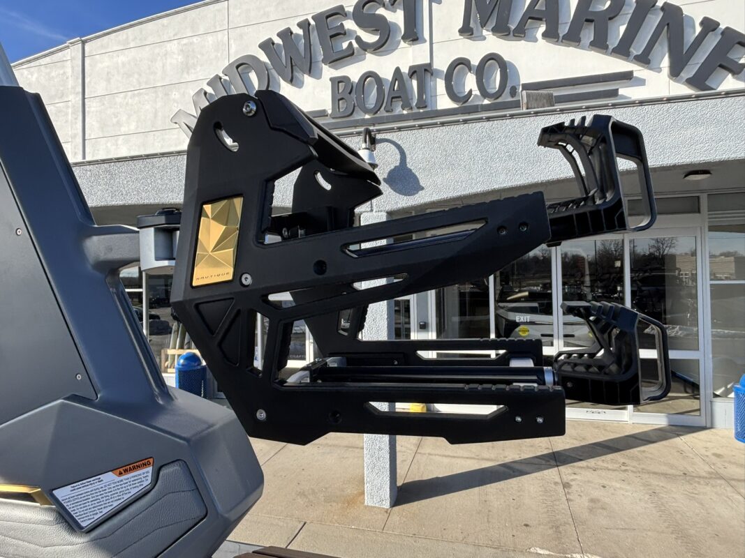 2026 Nautique Super Air G25