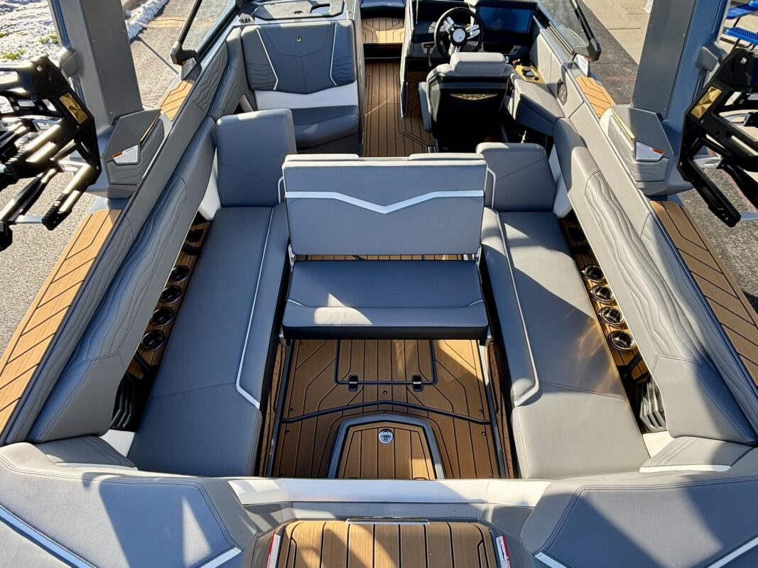 2026 Nautique Super Air G25