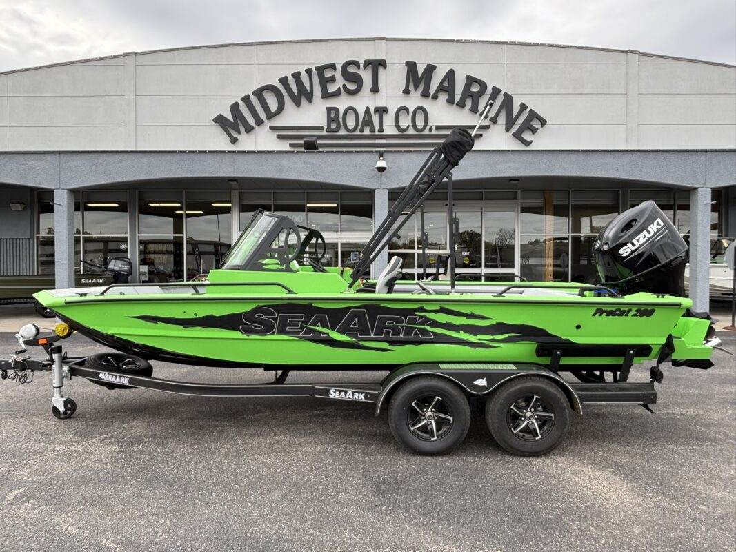 2026 SeaArk Pro Cat 200