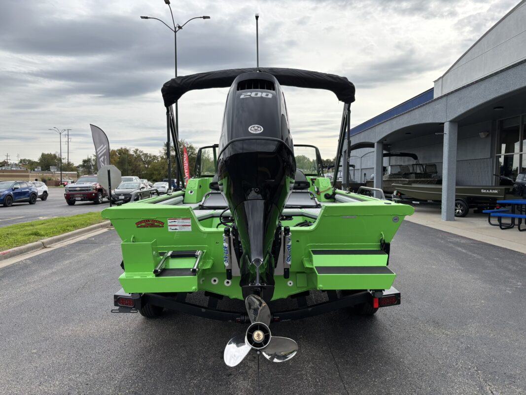 2026 SeaArk Pro Cat 200