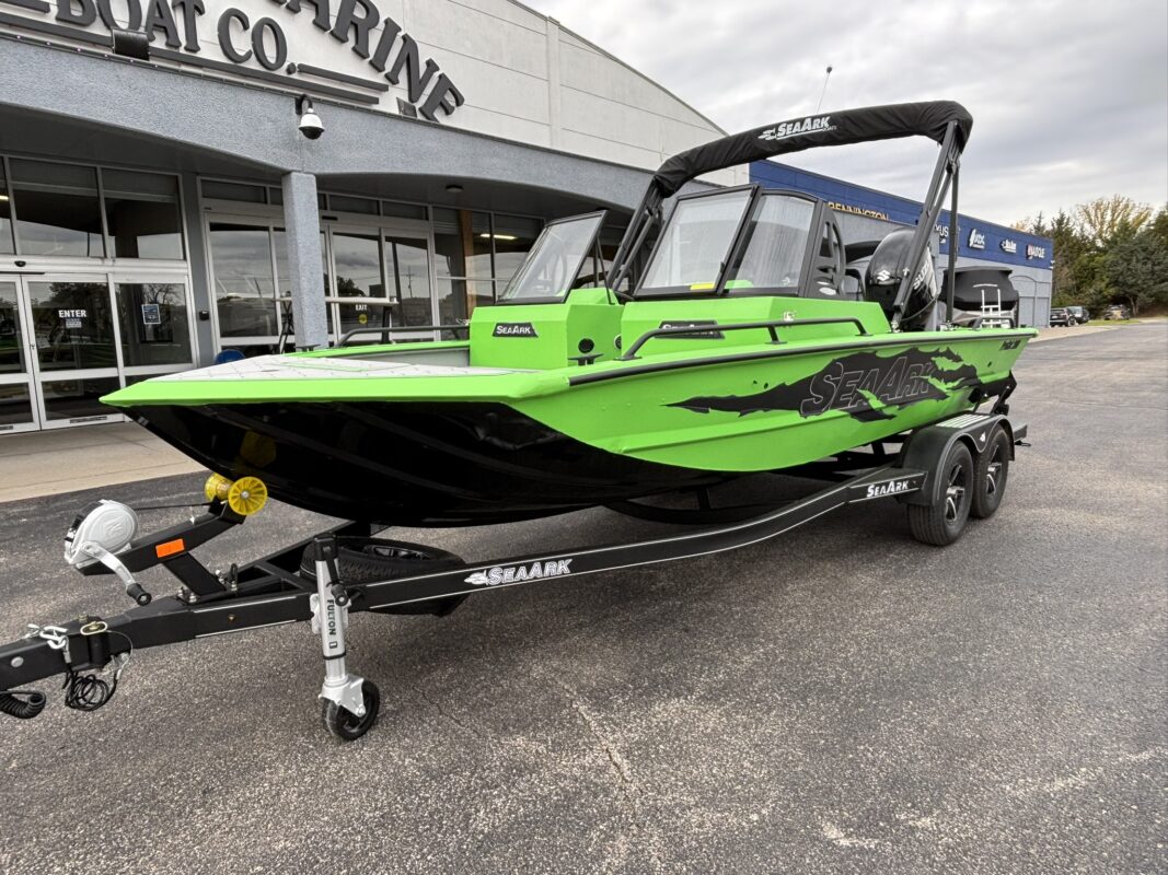 2026 SeaArk Pro Cat 200