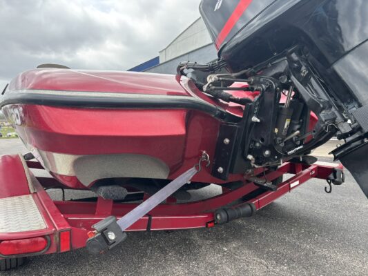 2003 Tracker NX 882 DC