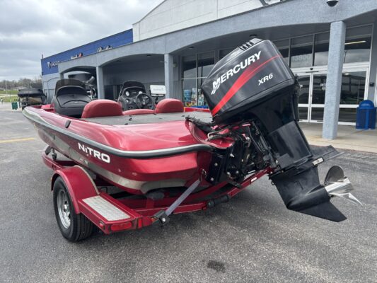 2003 Tracker NX 882 DC