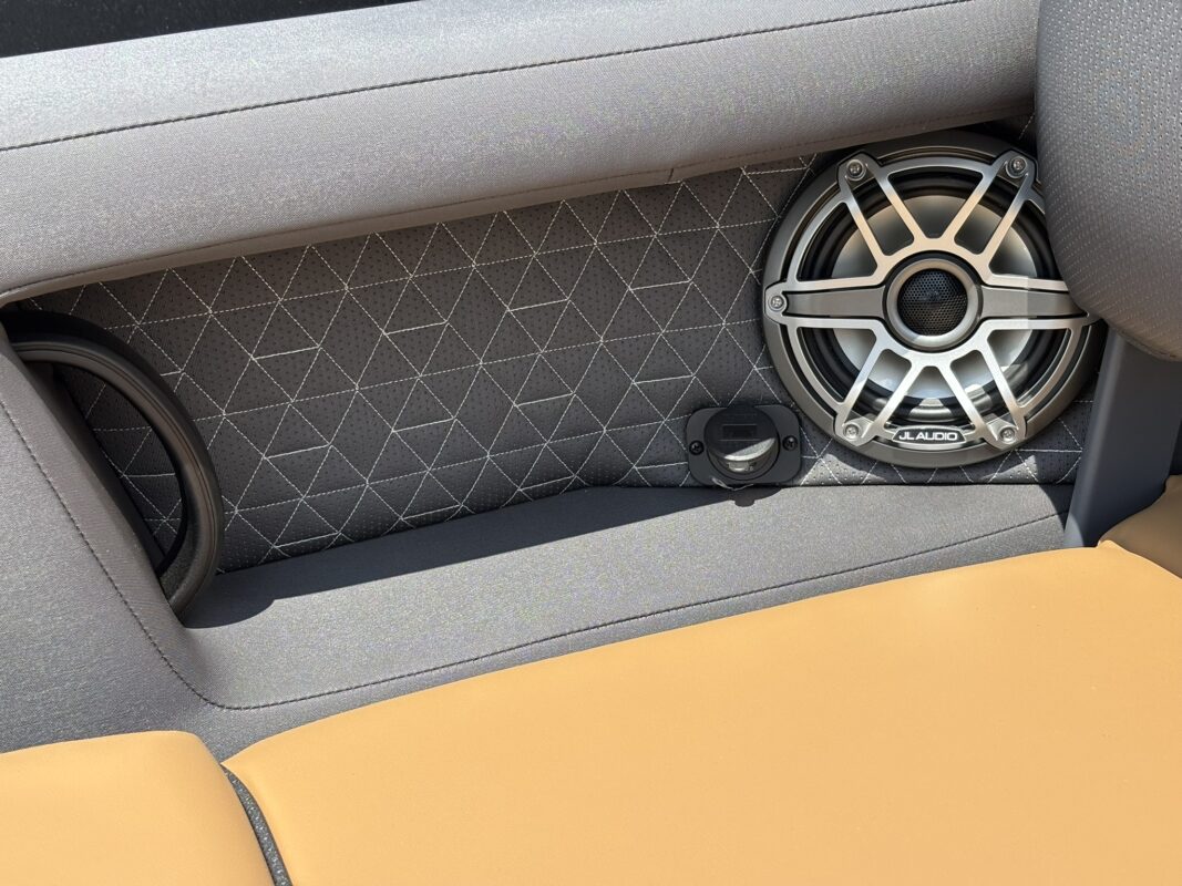 2026 Viaggio Z22S A-T Demo