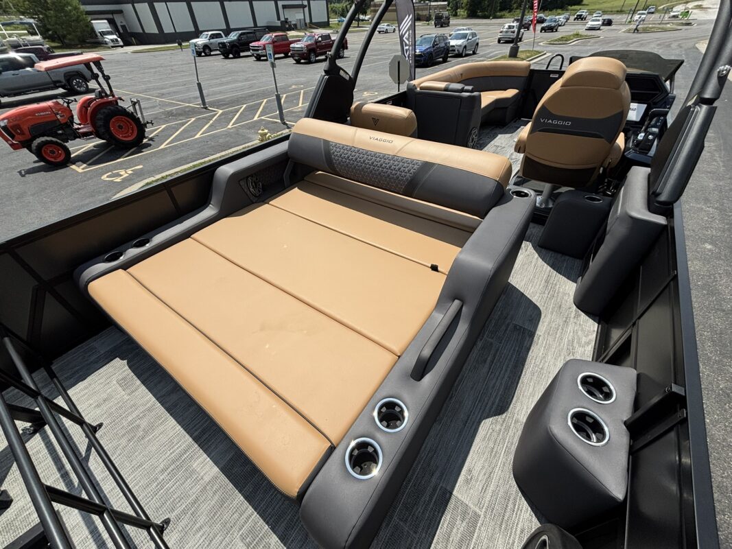 2026 Viaggio Z22S A-T Demo