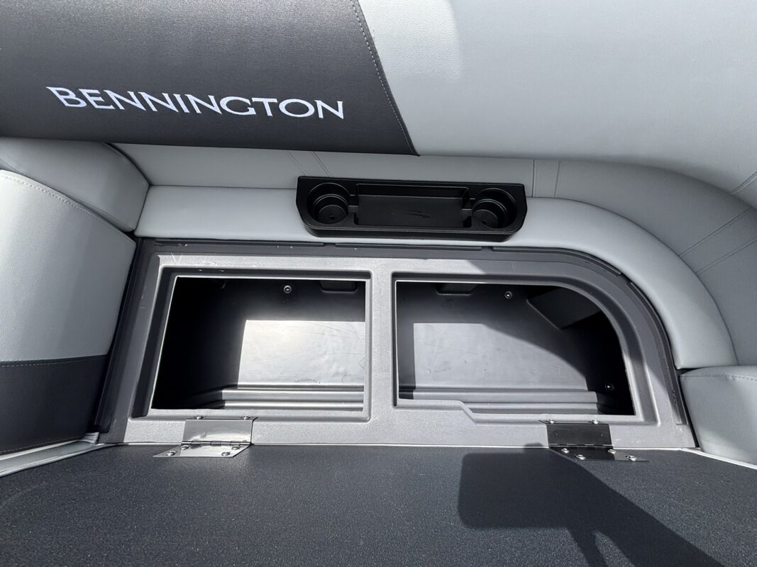2026 Bennington 22 SSR Base
