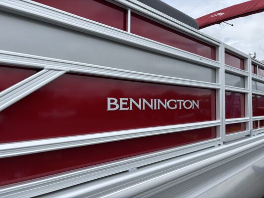 2026 Bennington 22 SSR Base