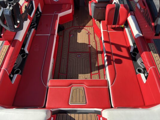 2019 Nautique G25