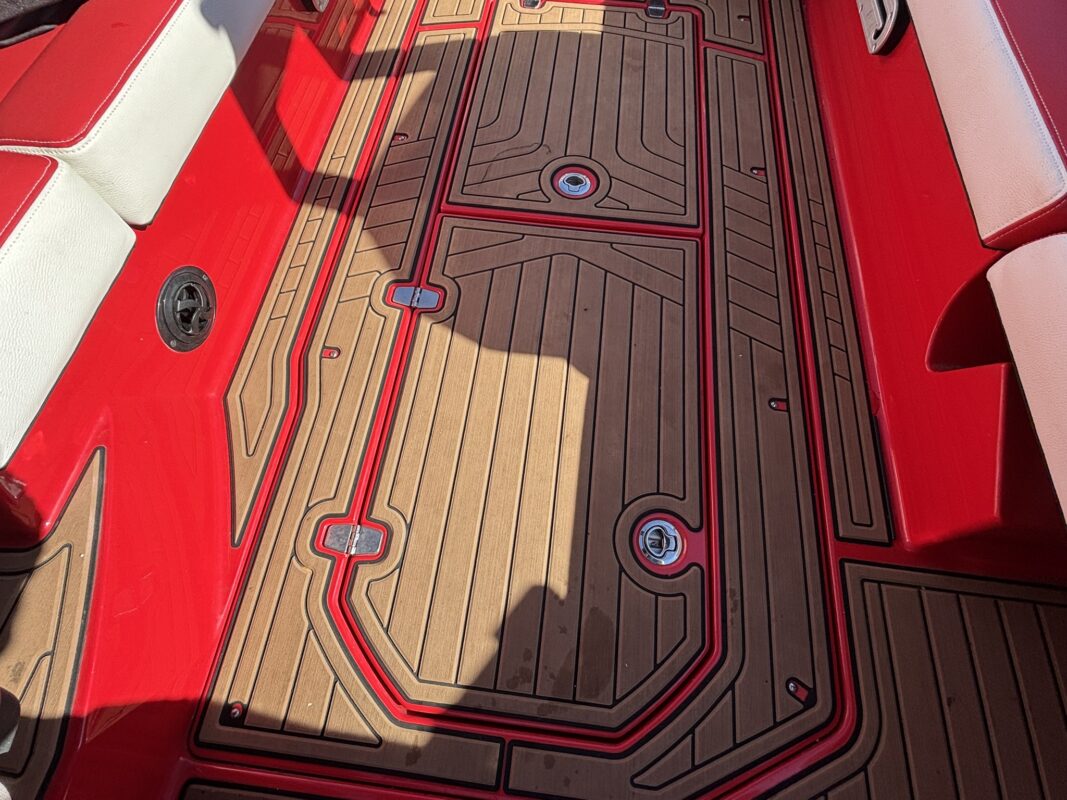 2019 Nautique G25