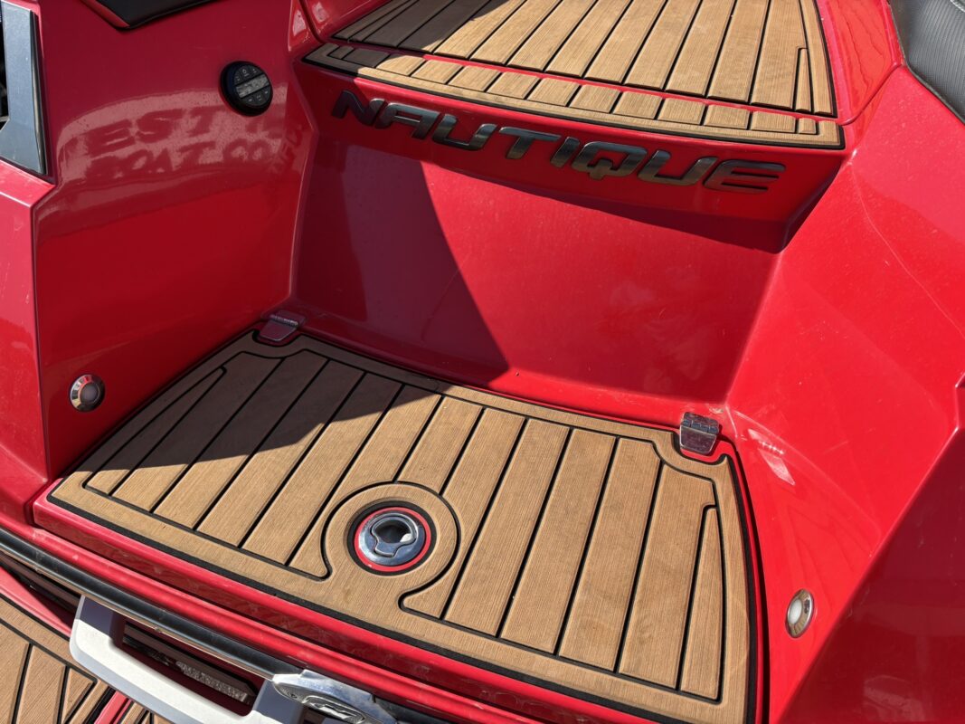 2019 Nautique G25