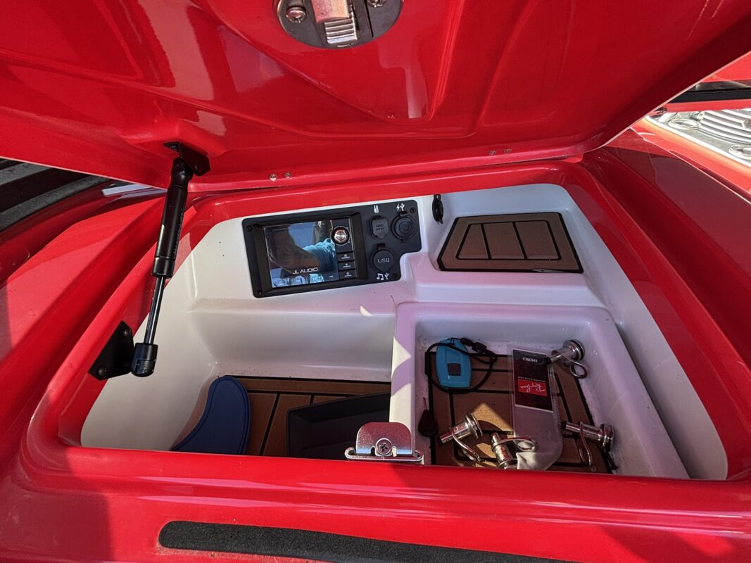 2019 Nautique G25