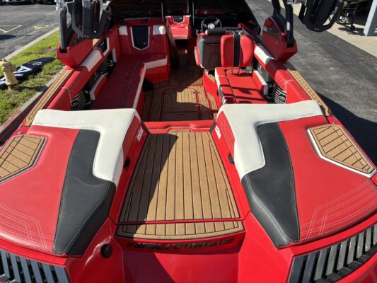 2019 Nautique G25