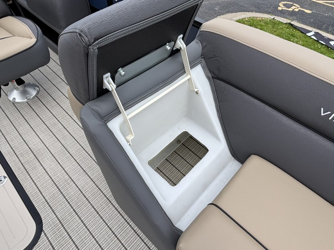2026 Viaggio V22S