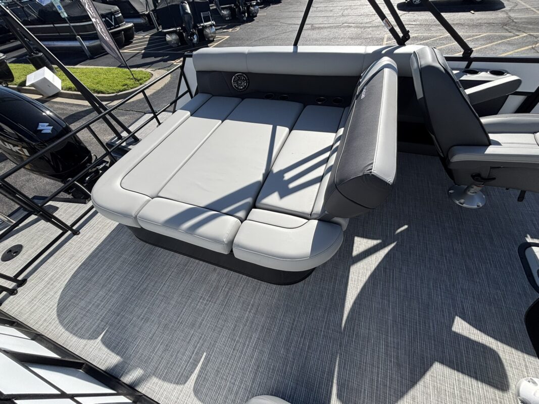2026 Viaggio V22S
