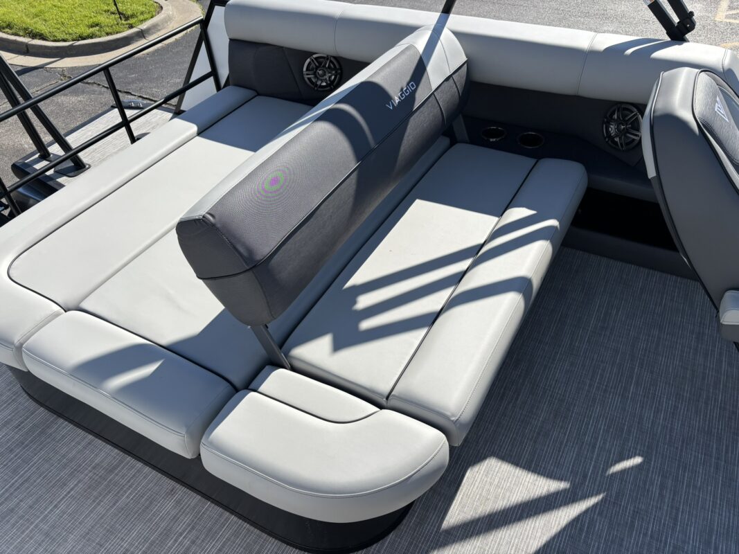 2026 Viaggio V22S