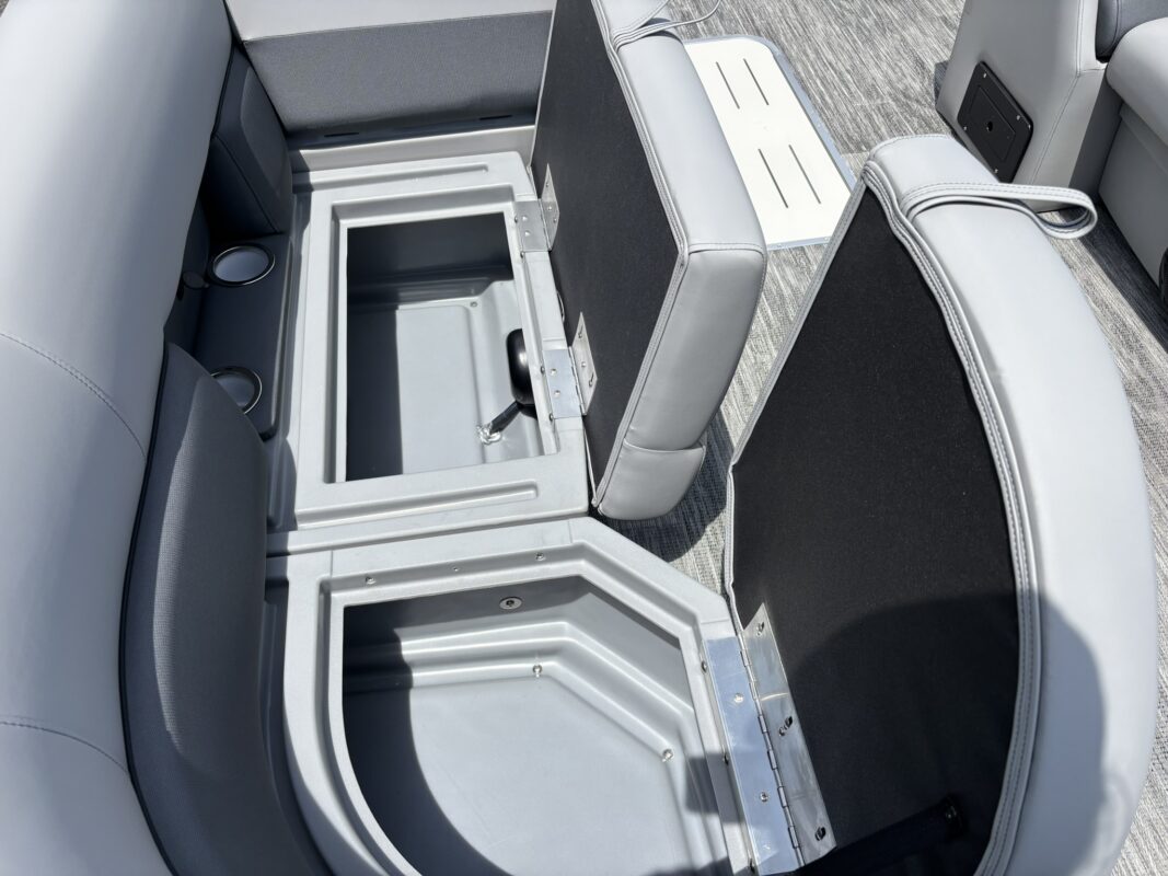 2027 Bentley 223 Legacy Swingback