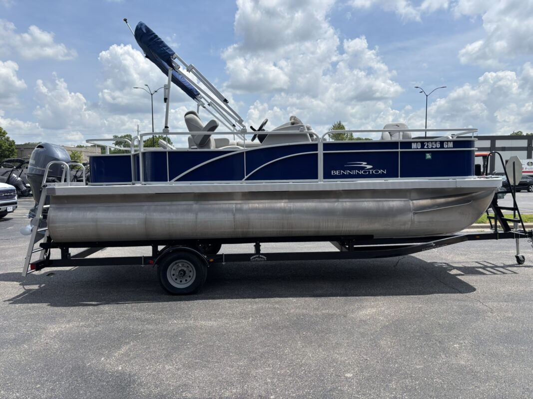 2021 Bennington 20 SVF