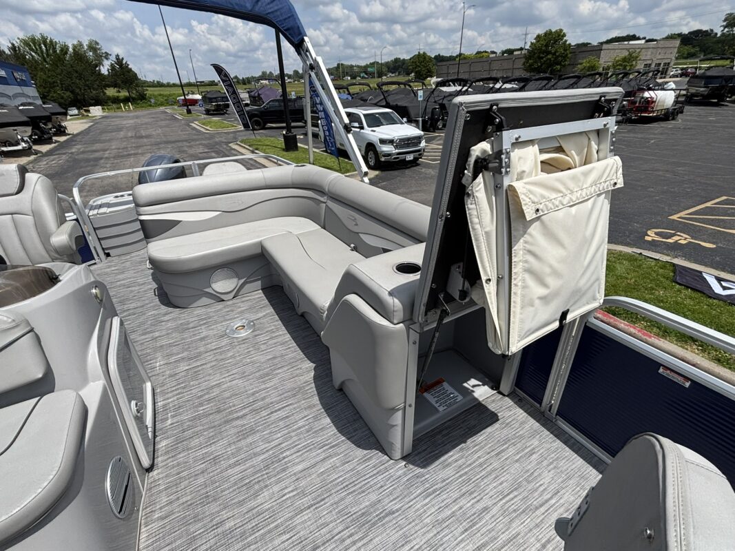 2021 Bennington 20 SVF