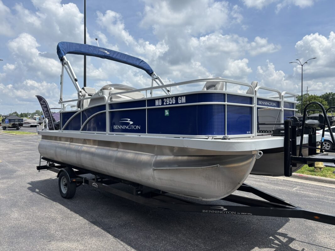 2021 Bennington 20 SVF
