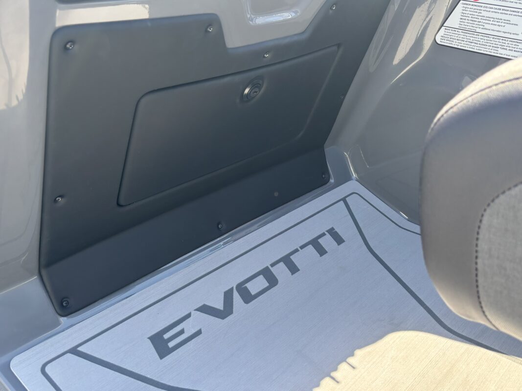 2026 Evotti 523 QL