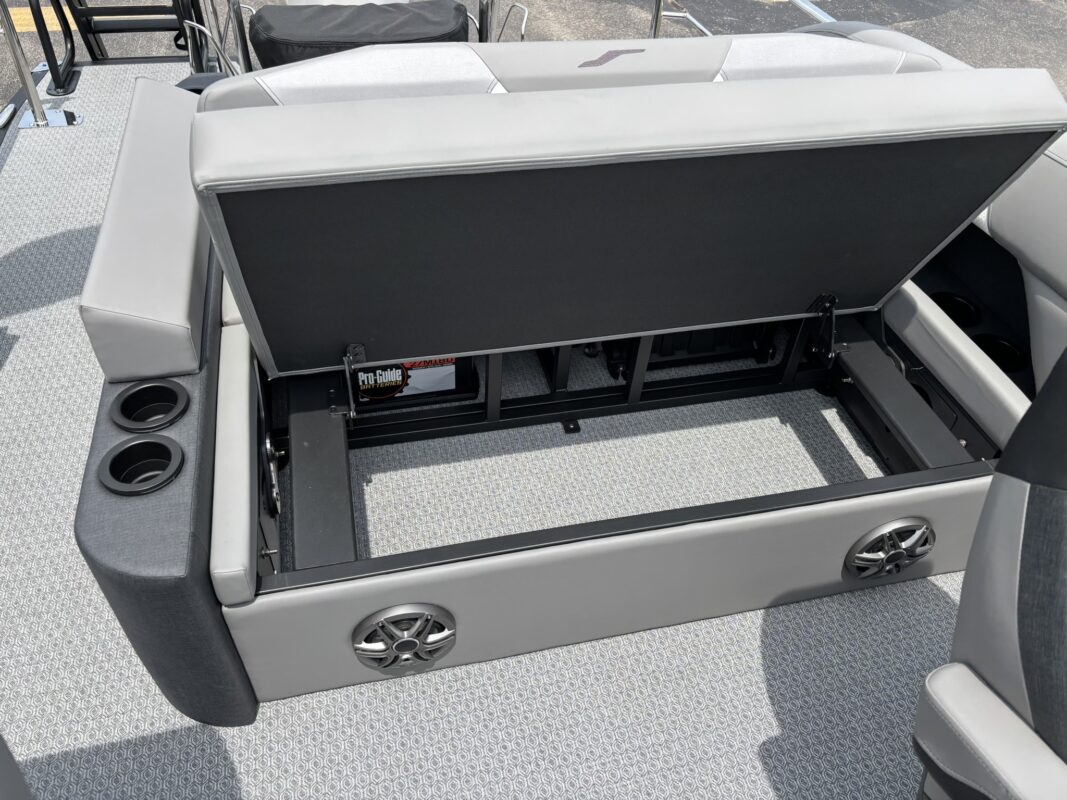 2027 Evotti 521 CS