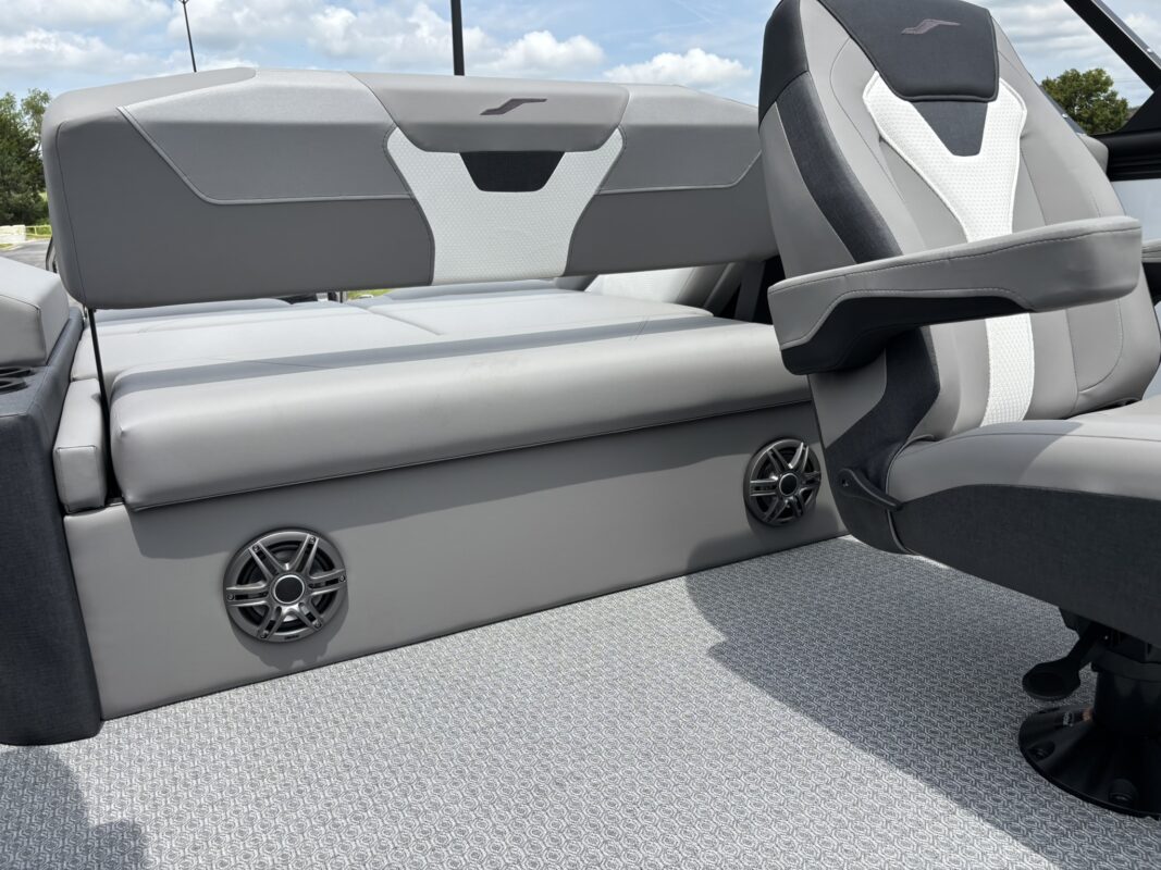 2027 Evotti 521 CS