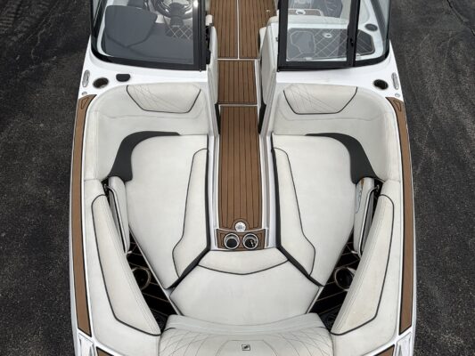 2020 Nautique GS24