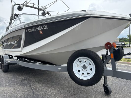 2020 Nautique GS24