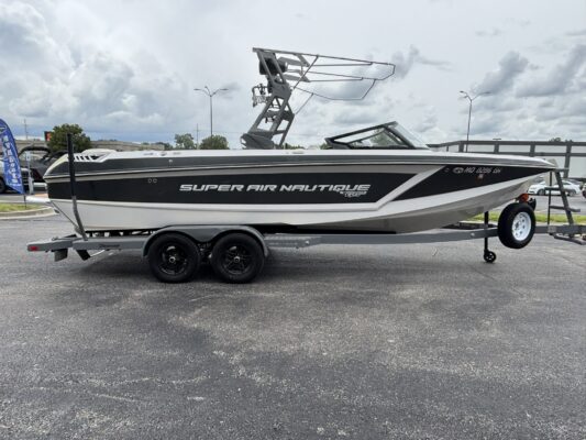 2020 Nautique GS24