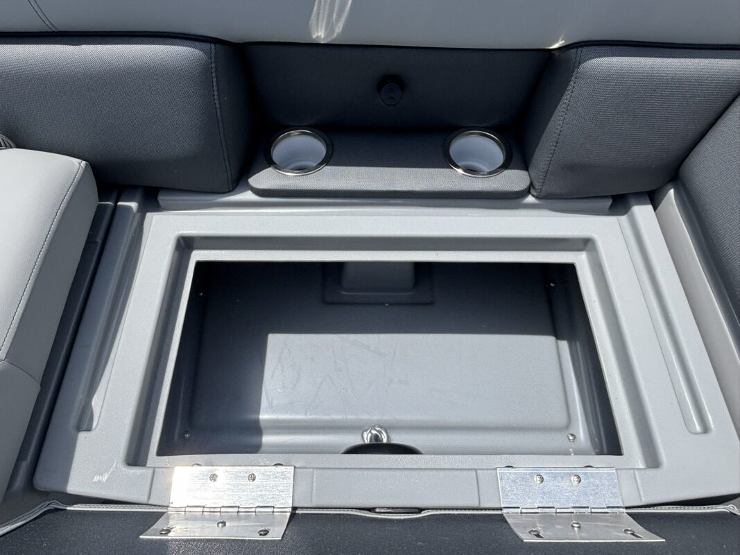 2027 Bentley 223 Legacy QSB