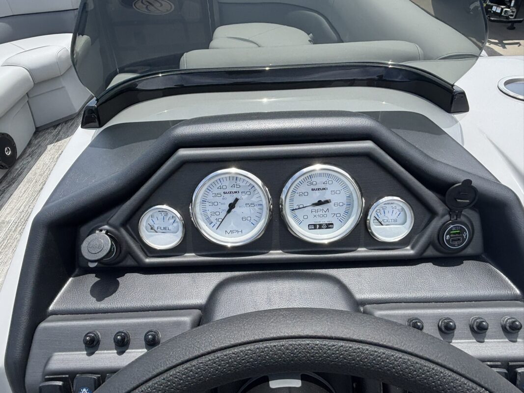 2027 Bentley 223 Legacy QSB