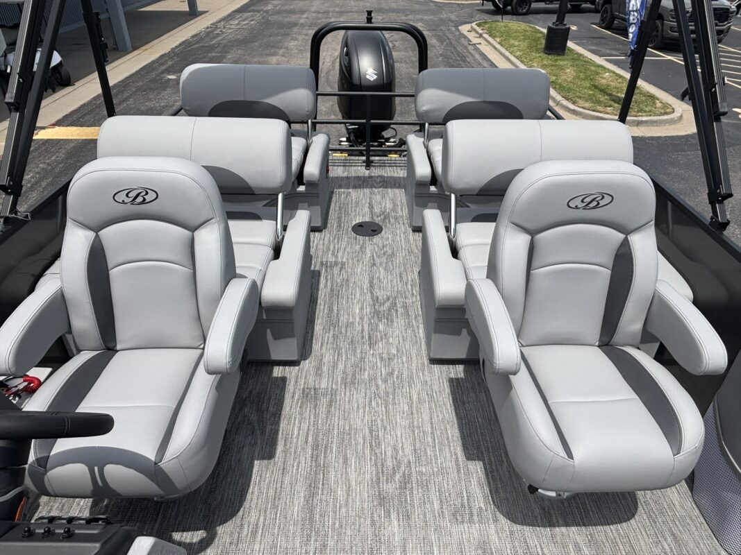 2027 Bentley 223 Legacy QSB