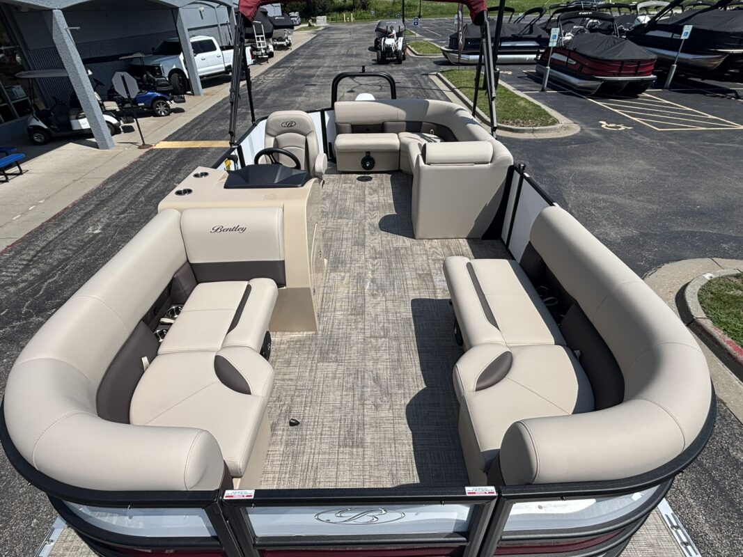 2027 Bentley 200 Legacy Cruise XL