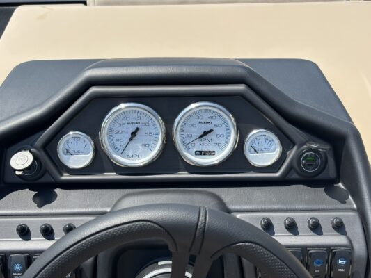 2027 Bentley 200 Legacy Cruise XL