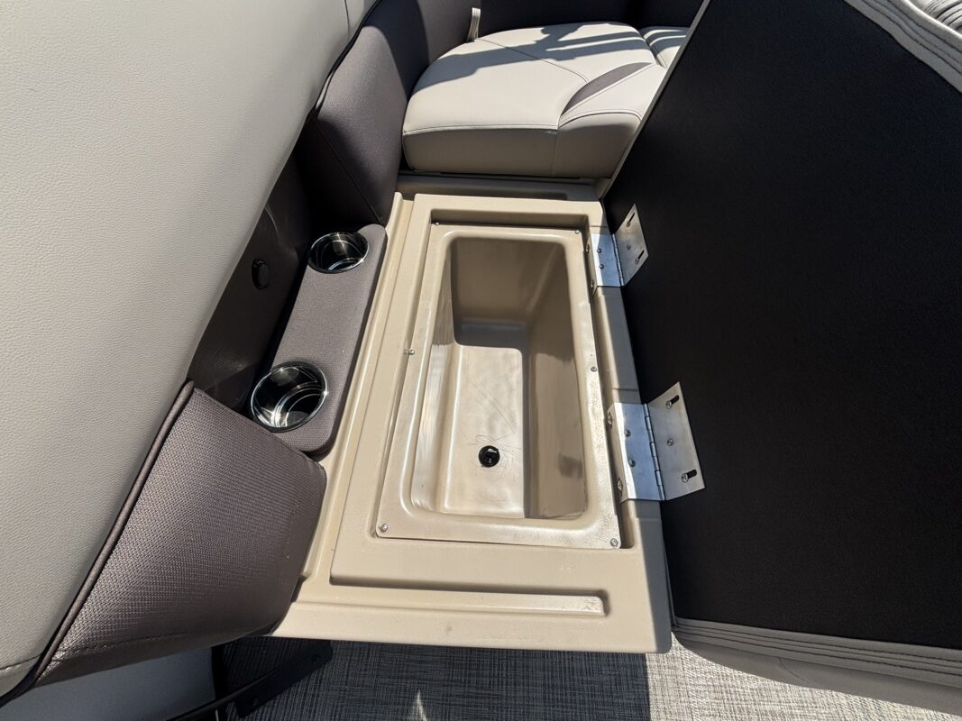 2027 Bentley 200 Legacy Cruise XL