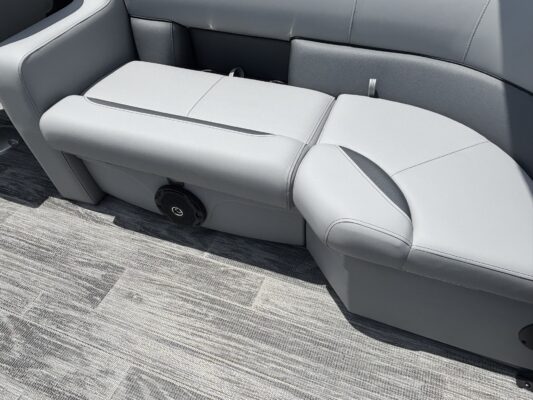 2027 Bentley 200 Fish CWT