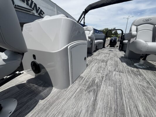 2027 Bentley 200 Fish CWT