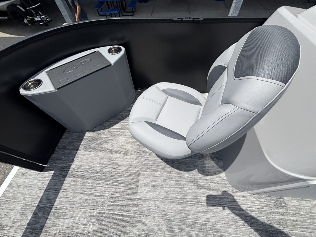 2027 Bentley 200 Fish CWT