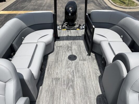2027 Bentley 200 Fish CWT