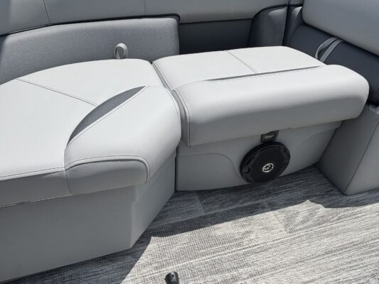 2027 Bentley 200 Fish CWT