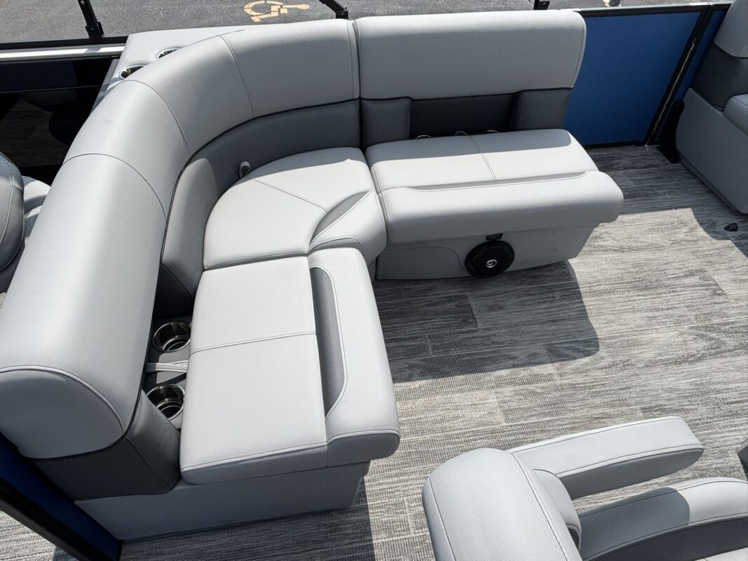 2027 Bentley 200 FNC