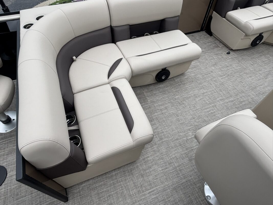 2027 Bentley 200 FNC