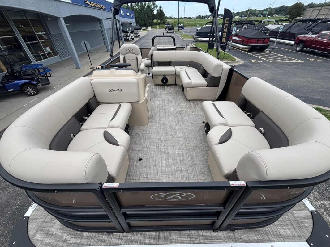 2027 Bentley 200 FNC