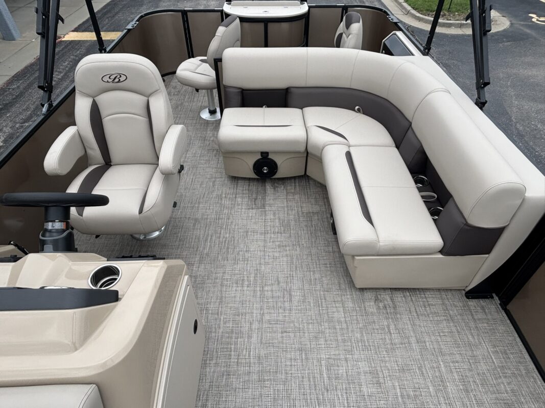 2027 Bentley 200 FNC