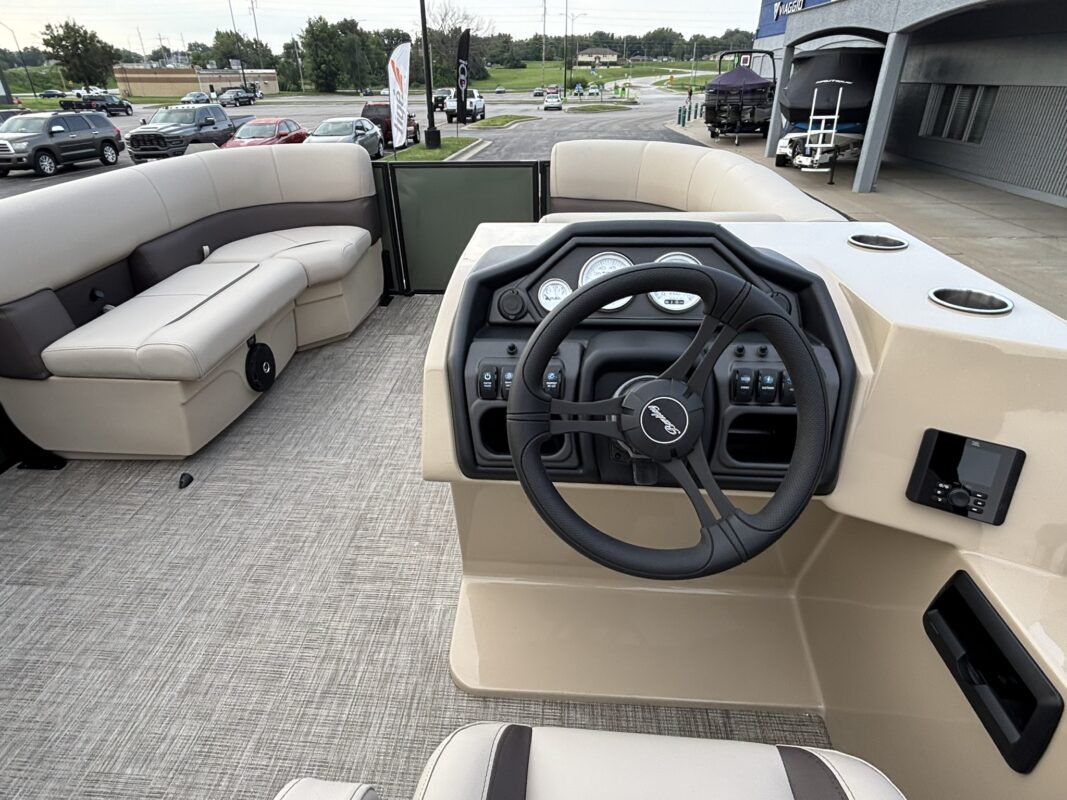 2027 Bentley 200 Legacy Cruise XL