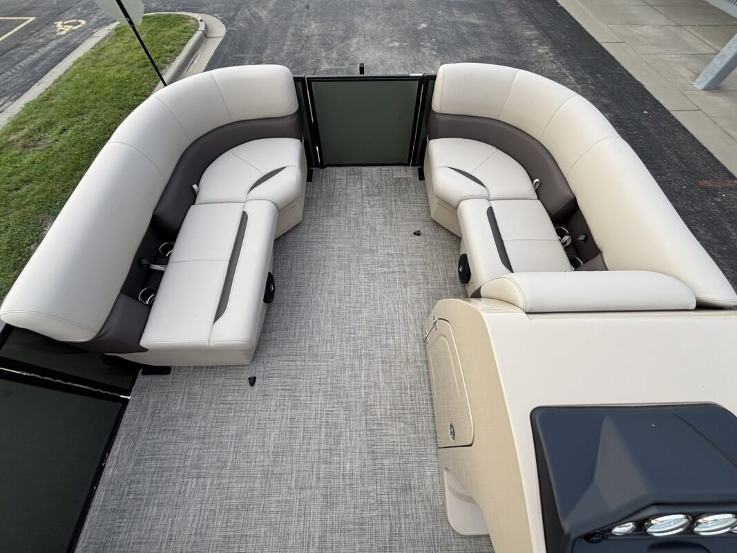 2027 Bentley 200 Legacy Cruise XL