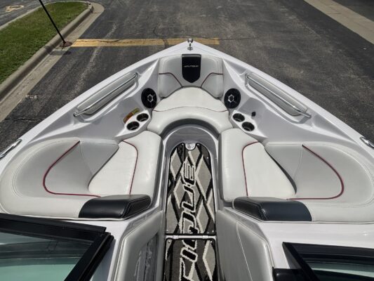 2013 Nautique Super Air 210
