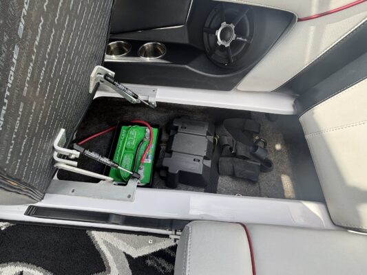2013 Nautique Super Air 210