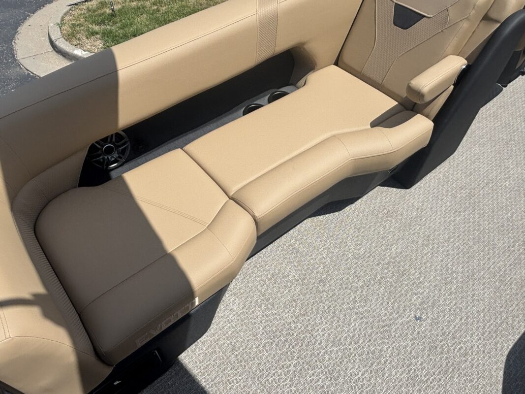2027 Evotti 523 QL