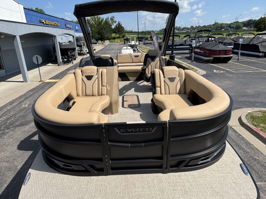 2027 Evotti 723 CS